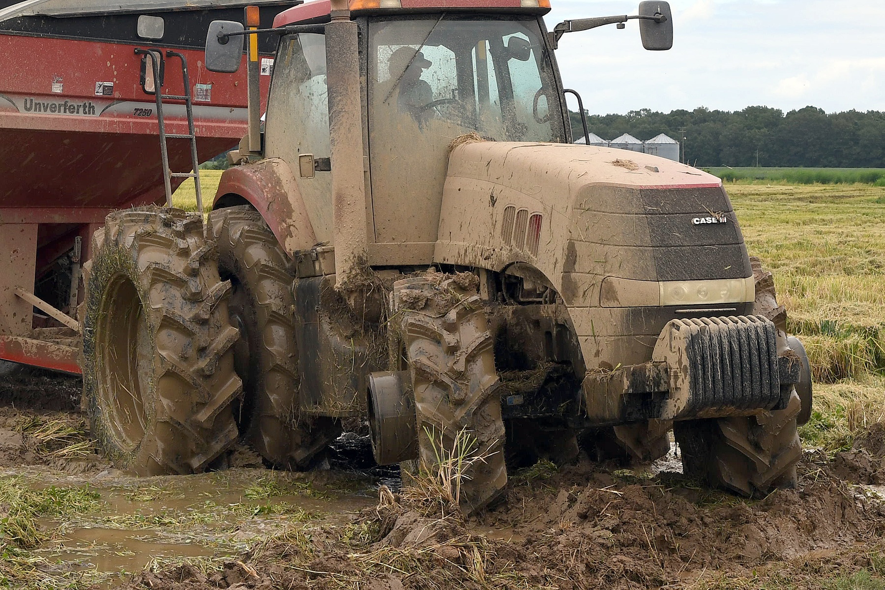 Alliance Agristar 374 in Action 1